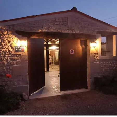 La Maison D'isabel Holiday home